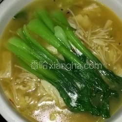 金針菇燉凍豆腐的做法[圖]