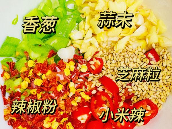 純奶手撕吐司的做法 步驟1