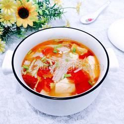 番茄金針菇豆腐湯的做法[圖]