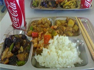 學(xué)校食堂飲食