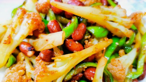 教你花菜最简单好吃做法，3分钟一盘菜、色香味俱全，上桌抢着吃