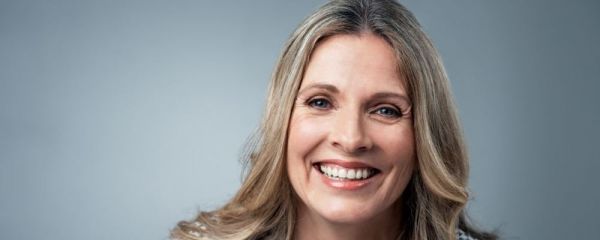 从手看健康 如何从手看健康 按摩手的好处