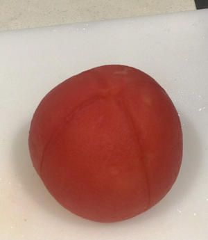 自制火鍋湯底|三個番茄的做法 步驟2