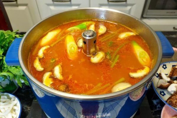 火鍋店的番茄鍋底，教你在家制作，簡(jiǎn)單幾步，酸爽開(kāi)胃，好吃不膩