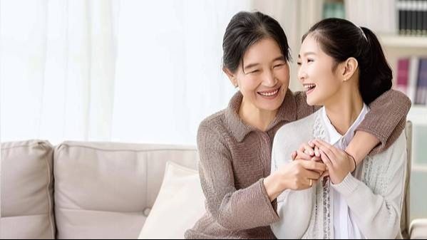 過了60歲別執(zhí)著于靜養(yǎng)？老人越“鬧”活的越久？來聽聽醫(yī)生怎么說