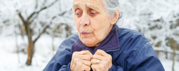 老年人冬季如何养生 老年人冬季养生 老人冬季养生的方法