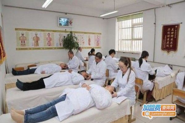 醫(yī)膚堂皮膚健康園加盟費(fèi)