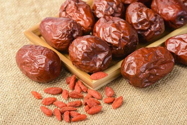 每天吃10顆紅棗會(huì)發(fā)胖嗎