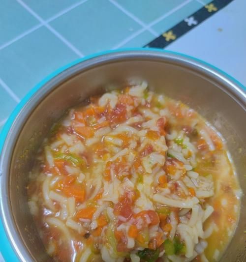 美味健康的魚(yú)肉丸蕃茄面
