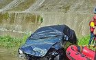 特斯拉坠河，司机确认死亡