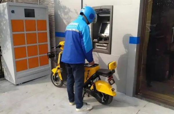 電動車電池什么時候該換？換早了浪費錢，換晚了有風(fēng)險！-有駕