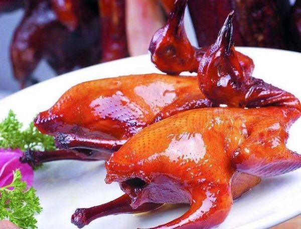 廣東21座城市代表美食2、深圳：光明乳鴿