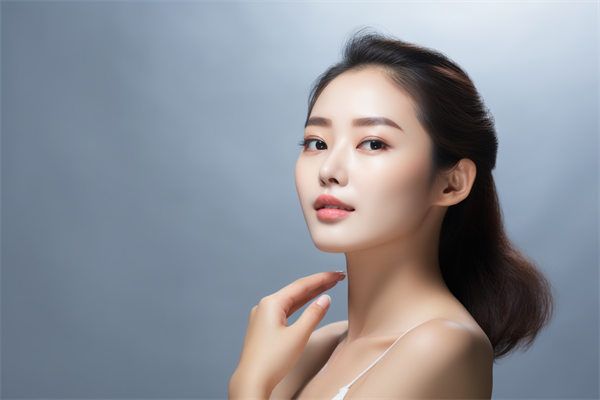 腹部抽脂術(shù)后恢復(fù)周期及身體影響解析（2024版）