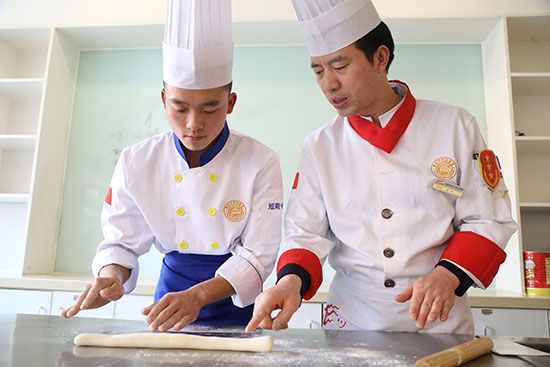 醒面時(shí)間太長(zhǎng)會(huì)怎么樣，面團(tuán)醒的太久了會(huì)怎樣