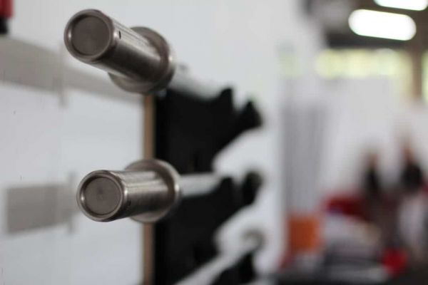barras en un gimnasio