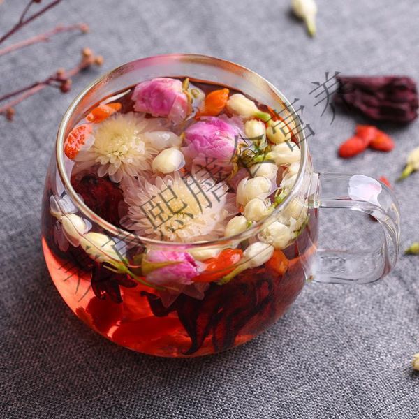 喝玫瑰<a href=http://www.pinchajie.cn target=_blank class=infotextkey>花茶</a>有效果嗎_和喝玫瑰<a href=http://www.pinchajie.cn target=_blank class=infotextkey>花茶</a>的功效_玫瑰花水果茶的功效與作用