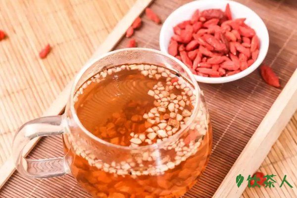 枸杞泡茶有什么功效，美容養(yǎng)顏/抗衰老/滋陰補腎/降三高