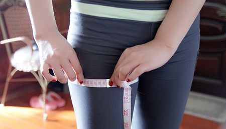 女生大腿圍標準怎么量？女生身材完美比例計算公式