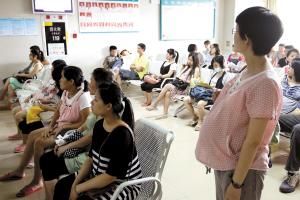 孕婦喝水有講究：喝不好“傷胎”，正確的“喝水方式”孕媽要掌握