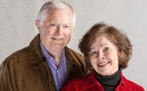 老人是否适合穿保暖内衣 老人穿保暖内衣好吗 哪些老人不能穿保暖内衣