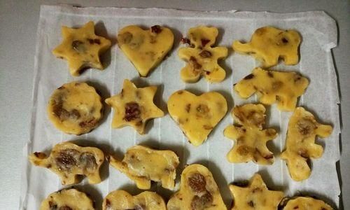 用椰香胚芽打造美味健康的饼干（营养丰富的椰香胚芽饼干制作方法）