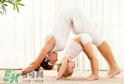 產(chǎn)后做什么運(yùn)動(dòng)好？產(chǎn)后做瑜伽好處多