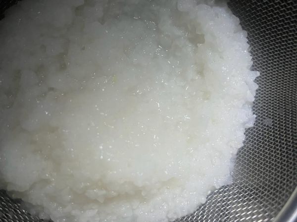 純奶手撕吐司的做法 步驟1