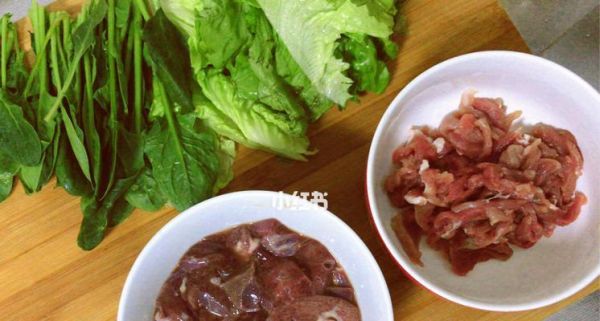美味營(yíng)養(yǎng)的豬肝瘦肉生腸粥（健康瘦身必備，簡(jiǎn)單易做的家常粥）