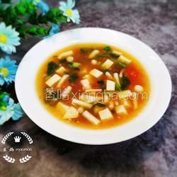 西紅柿白玉菇豆腐湯的做法[圖]