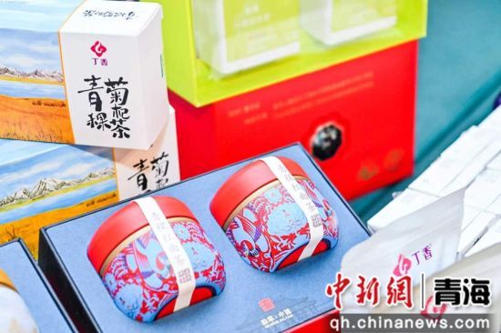 圖為青稞精加工食品。青海天佑德集團(tuán)高原生物食品開發(fā)研究院供圖