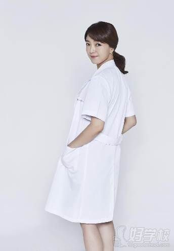 Jung Sujin 講 師