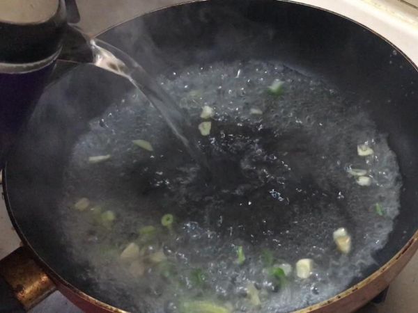 純奶手撕吐司的做法 步驟1