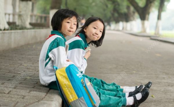 10歲女孩身高151厘米正常嗎？10歲女孩身高151厘米還會長高嗎？(2)
