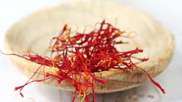 冬天女人喝藏红花好吗