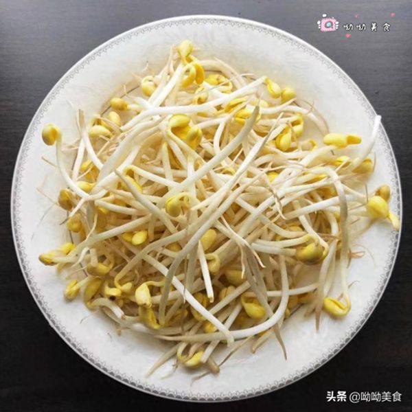 黃花菜和它一起炒，真是絕配，吃不膩的家常小炒，老少皆宜