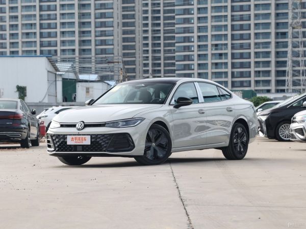 2014款帕萨特的内饰有哪些特点