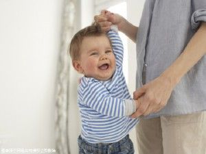 女性懷孕前三個(gè)月穿衣方面有哪些需要注意的？
