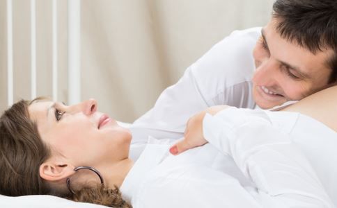 哺乳期可以正常護(hù)膚嗎 護(hù)膚指南請(qǐng)收下