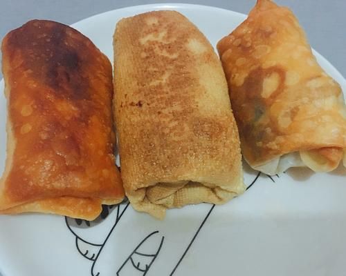 做一份美味新年春卷（以家常做法為主，讓你在新年大餐上有不一樣的亮點(diǎn)）