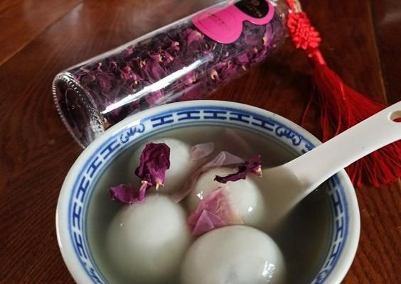 手把手教你制作美味湯圓（傳統(tǒng)年節(jié)美食，讓味蕾回家的感覺/湯圓）