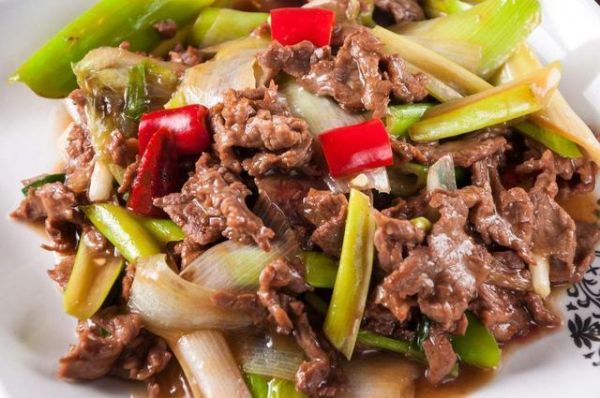 春節(jié)年夜飯10道常見經(jīng)典大菜，宴客必備簡(jiǎn)單易學(xué)~讓你大顯身手！