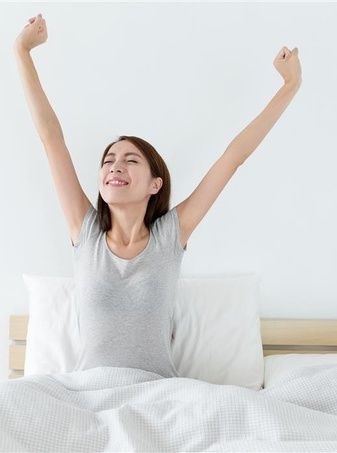 如何减肥丰胸 5分钟丰胸瑜伽让胸形更魅惑