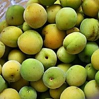 冰糖梅子的做法图解1