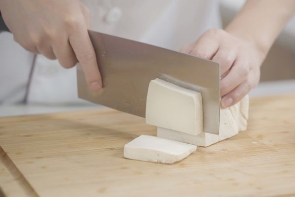 豆腐的功效與作用、禁忌和食用方法