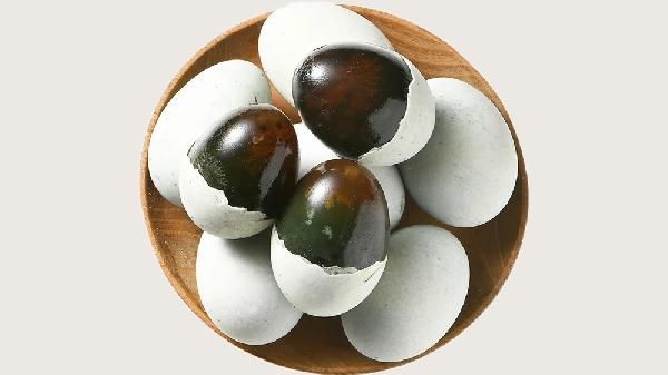 松花蛋的正確保存方法是放在冰箱里