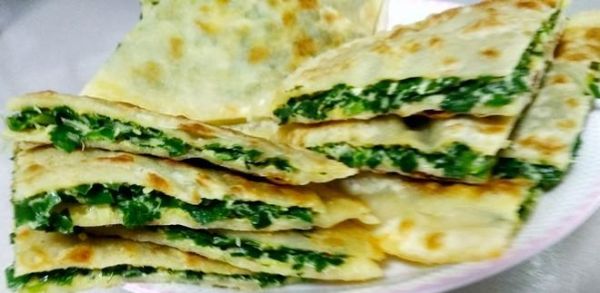 陜西關(guān)中油餅卷菜的制作方法（傳統(tǒng)美食的獨(dú)特魅力）