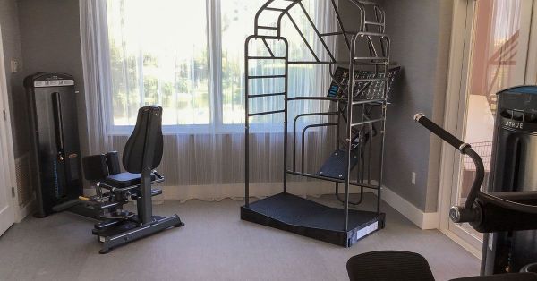 適合老年人的力量訓(xùn)練設(shè)備：7 種有效選擇