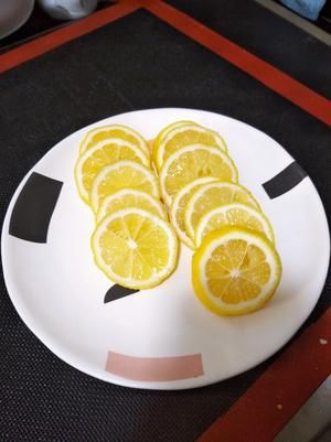 百香果檸檬酵素的做法 步驟1