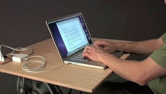 小编教你笔记本电脑电池保养方法