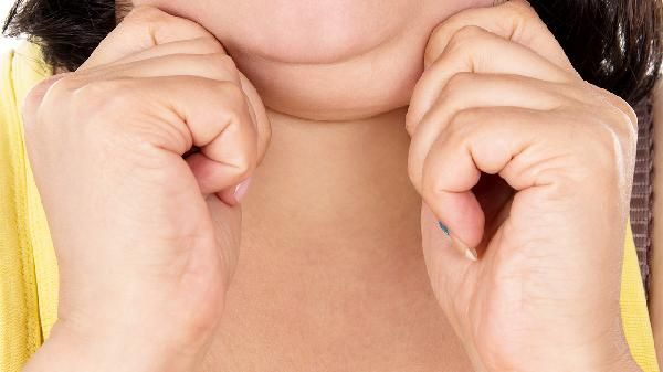 去双下巴最安全的整形方法